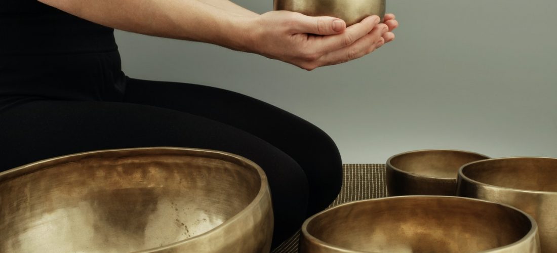Sound massage – what gongs and bowls can do