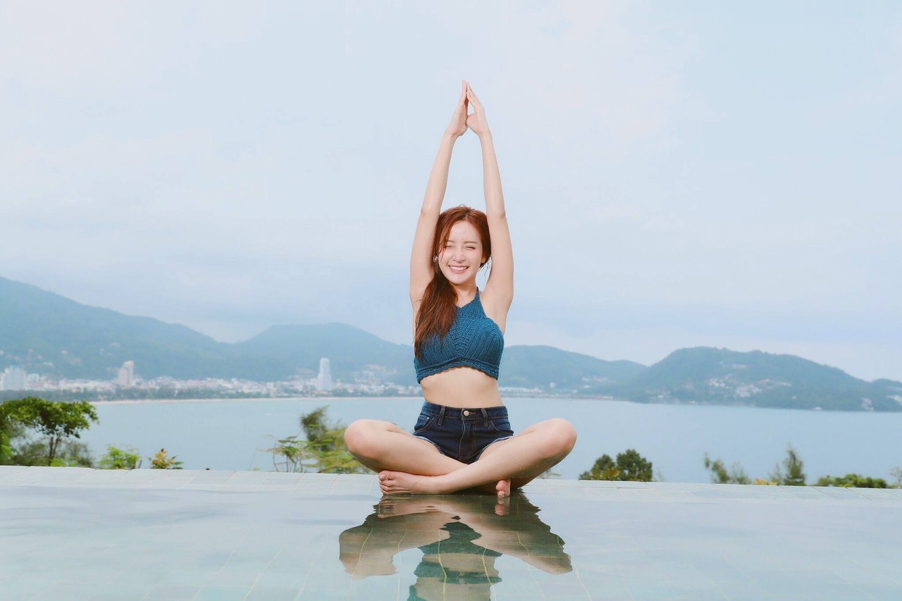 What is bikram yoga? Explore the benefits of these exercises