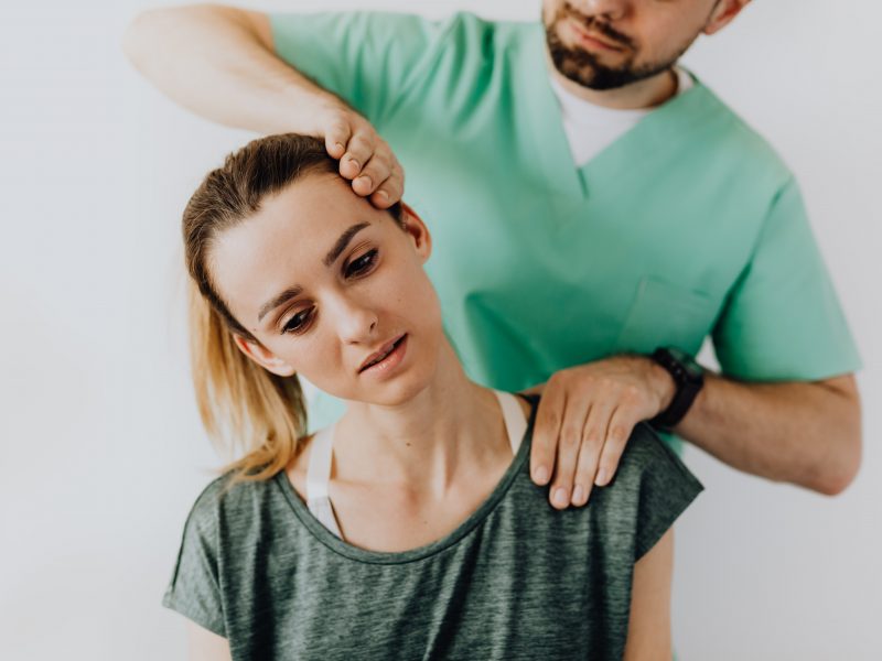 Effective ways to treat neck pain