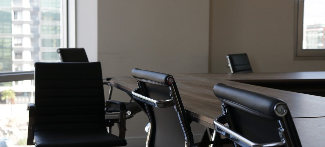 How to Create the Perfect Office Chair Group for Productivity