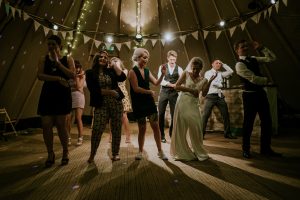 How Cinematographers, DJs and Photo Booth Rentals can make your wedding a success