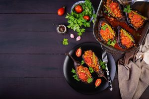 Exploring the versatility of vegan sauces in meat recipes
