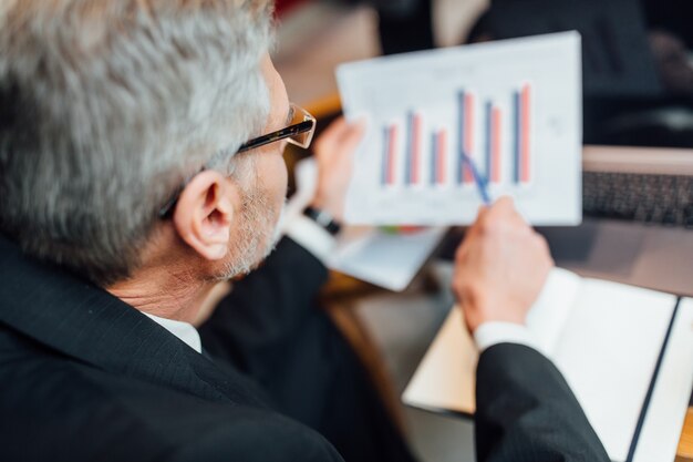 Decoding Business Performance Through Financial Literacy