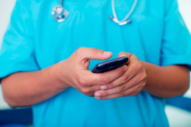 How Can SMS Alerts Improve Emergency Response in Healthcare?